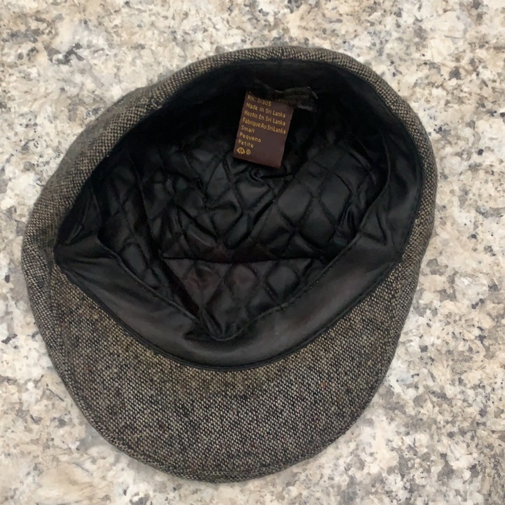 Hat - Picture 4 of 4